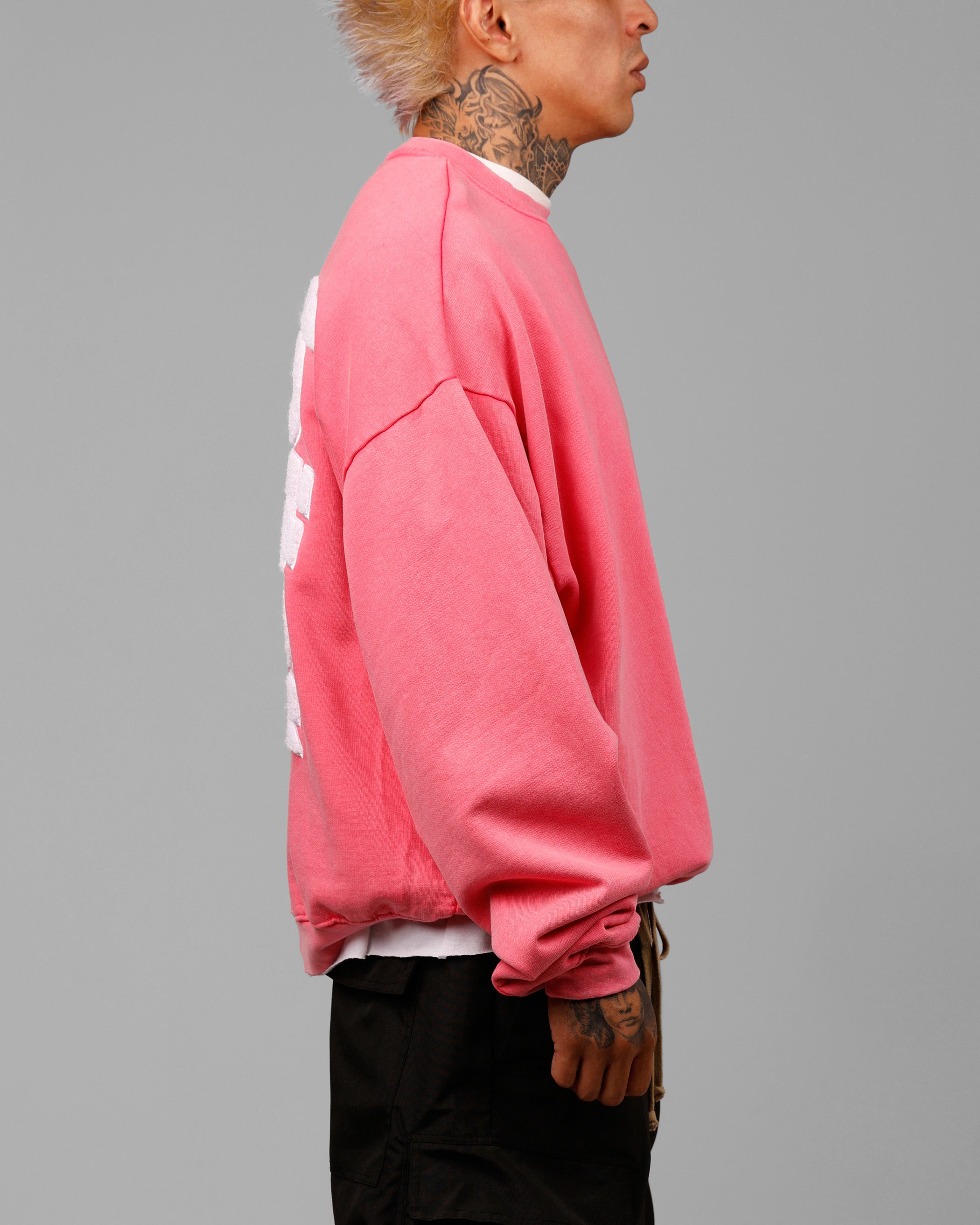 Freeway Crewneck Pink | Loiter