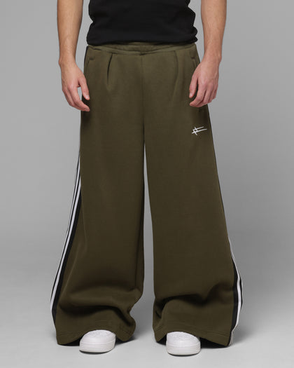 Loiter Hybrid Trackpants Moss Green