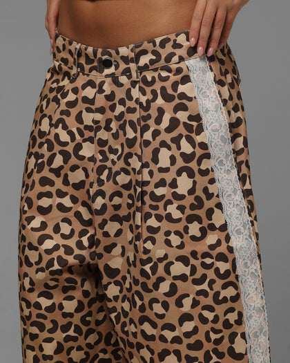 Loiter Lace Jorts Leopard
