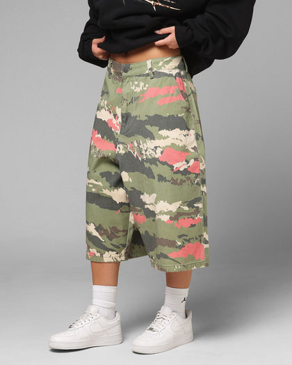 Loiter Hybrid Patch Shorts Camo