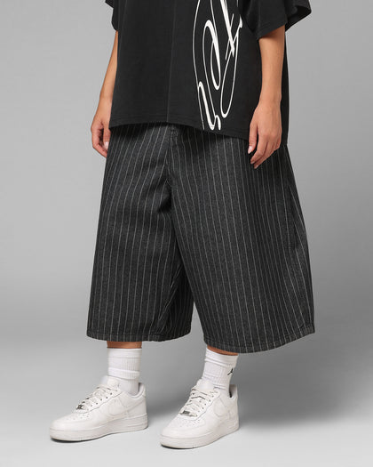 Loiter Hybrid Patch Shorts Black