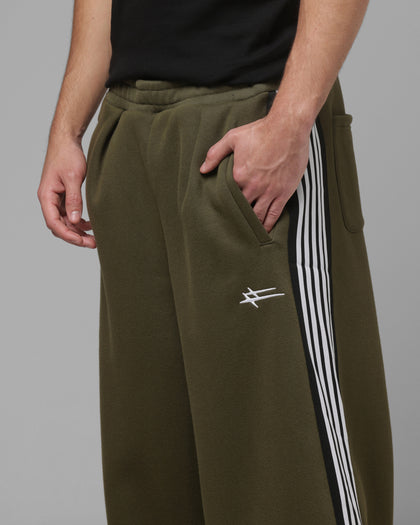 Loiter Hybrid Trackpants Moss Green